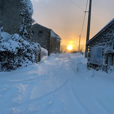 Chez Cousteix Ste Marguerite Sancy *